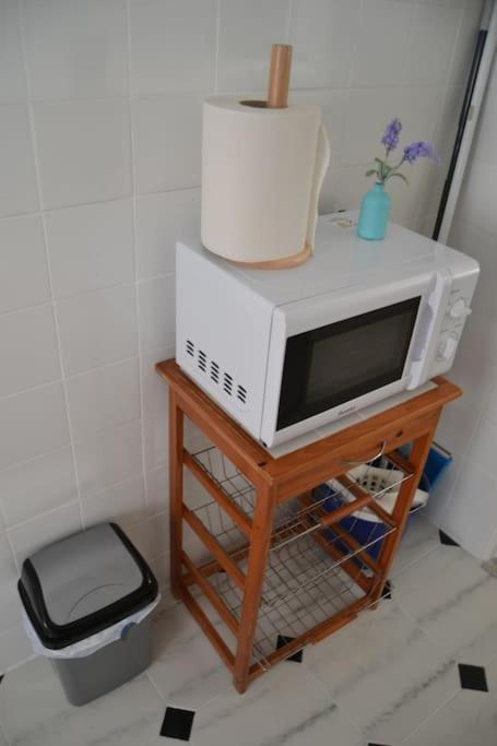 Cozy And Well Connected Apartment Севілья Екстер'єр фото